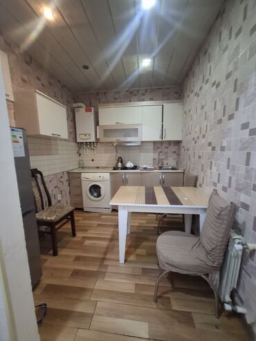 Uzunmüddətli kirayə evlər: 60 kv. m, 2 otaqlı, Kombi -da lalafo.az — 1 Uzunmüddətli kirayə evlər: 60 kv. m, 2 otaqlı, Kombi — 1