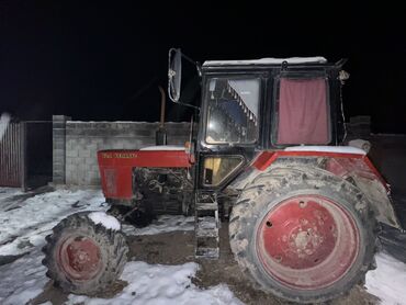 Тракторы МТЗ (Беларус): Модель: 82.1 экспортный, Б/у, 1994 г., С пресс-подборщиком — 2