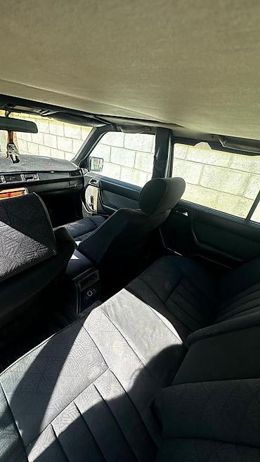 m5 f90 competition: Mercedes-Benz E-Class: 1988 г., 2.3 л, Механика, Седан — 4