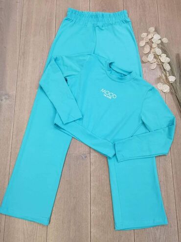 Kompleti: 2000 r d — 9