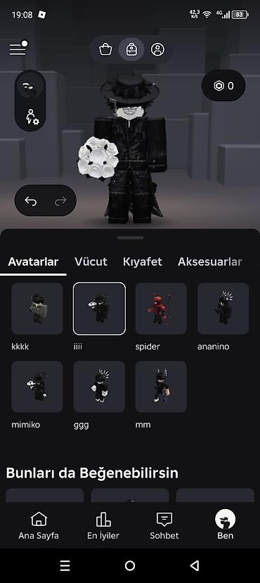 Şəxsi əşyalar: Tezili satılır whatsapp dan elaqe saxlayın gözel hesabdı 20k robux — 3