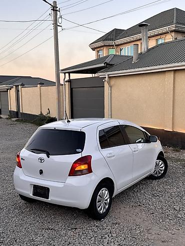 авто гас: Toyota Vitz: 2005 г., 1.3 л, Автомат, Бензин, Хэтчбэк — 3