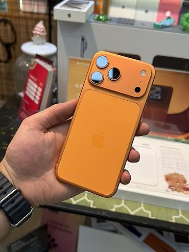 Apple iPhone: IPhone 17 Pro Max — 1