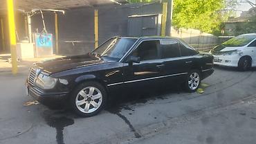 Транспорт: Mercedes-Benz W124: 1991 г., Седан — 2