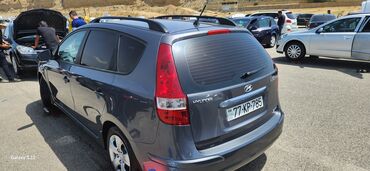 Hyundai: Hyundai i30: 1.6 l | 2010 il