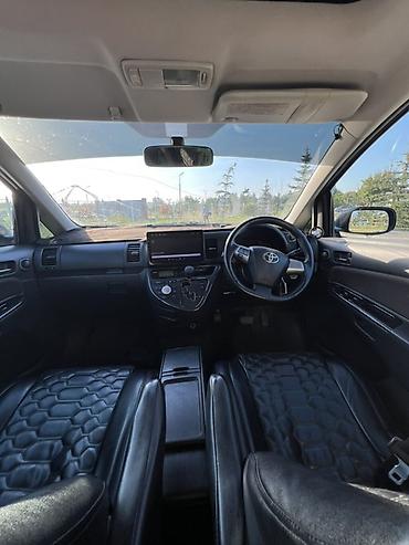 минивэн 4wd: Toyota WISH: 2003 г., 2 л, Автомат, Бензин, Минивэн — 7