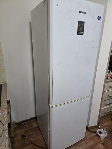 i5 14: Холодильник Samsung, двухкамерный, с нижней морозильной камерой. Б/У — 2
