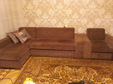 Salon masaları: Künc divan