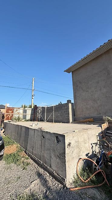 Продажа коттеджей и домов: 6 комнат и более, 210 м², 5 соток, Бишкек, Ак-Ордо ж/м Собственник — 23