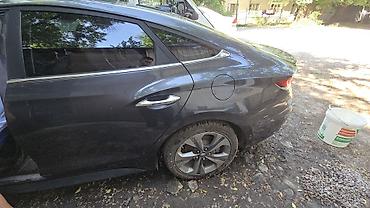 xpeng g3: Hyundai Lafesta: 2019 г., 1.6 л, Бензин, Фастбек — 4