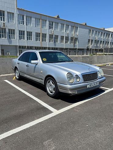 e 39: Mercedes-Benz E 240: 2.4 l | 1998 il Sedan — 6