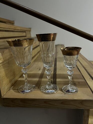 Çay dəstləri və servizlər: Çay dəsti, rəng - Qızılı, Xrustal, Bohemia