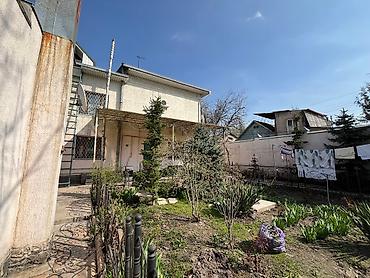 Продажа коттеджей и домов: Продается 2х этажный особняк из 10комнат 330м2, по ул. Шаумяна, на — 7