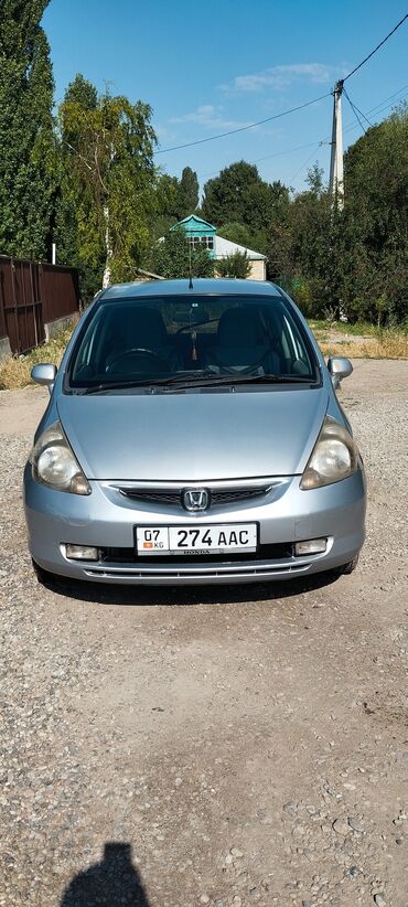 купить машину шевроле: Honda Fit: 2003 г., 1.3 л, Вариатор, Бензин, Хэтчбэк