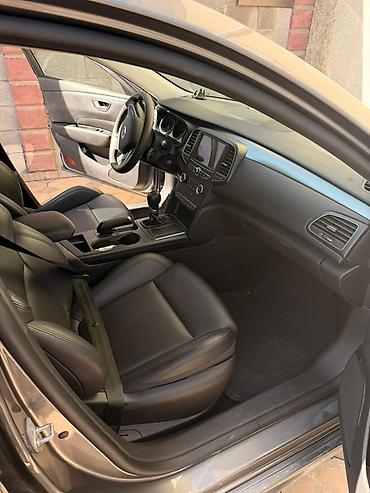 Renault: Renault SM6: 2020 г., 2 л, Автомат, Газ, Седан — 9