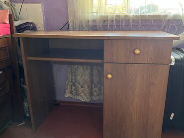Ofis və oyun kresloları: Tam ela vəziyyətdədir yenidir cizigi sinigi yoxdur tam təzə kimidir