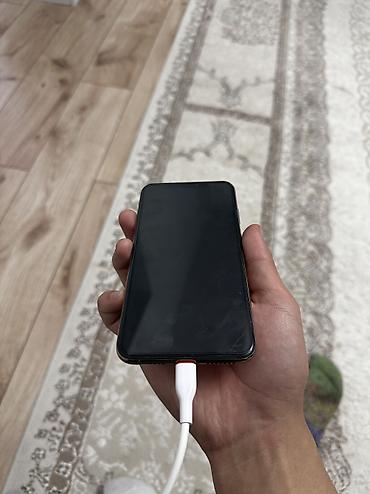redmi x4: IPhone Xs Max, Б/у, 64 ГБ, Золотой, Чехол, 76 % — 4