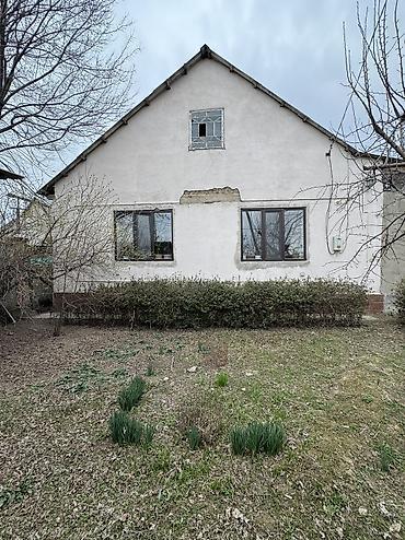 Продажа коттеджей и домов: ✨Продаётся дом в с. Сокулук✨ 🏡Характеристики: • Участок - 14 соток • — 1