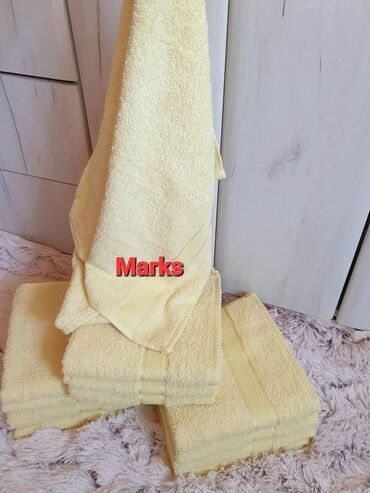 Ostalo: 💯🔝Pamucni peskiri jednobojni🔝💯 Dimenzije peskira : 50x90 Cena: Paket — 15