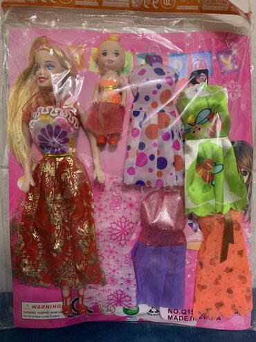 Игрушки: Кукла Barbie + маленькая кукла и 5 платьев Новые! В упаковках!