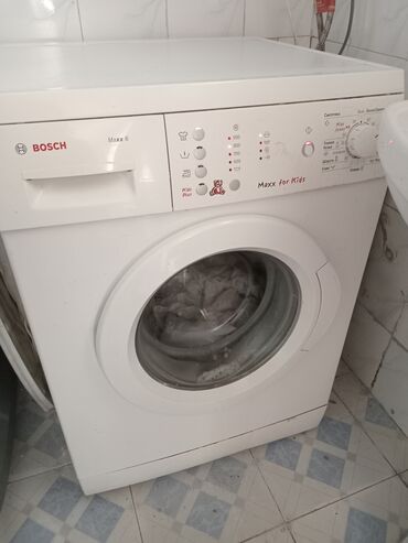 швейные машины для дома: Кир жуучу машина Bosch, Колдонулган, Автоматтык, 6 кг чейин, Компакттуу
