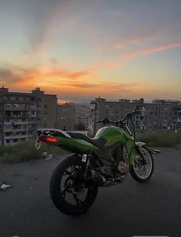 moto elektrik: Yaşıl rəngli yol motosikleti - Təkər ölçüsü: arxa geniş sport təkər — 1