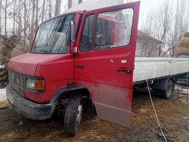 Грузовики: Грузовик, Mercedes-Benz, Стандарт, 5 т, Б/у