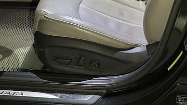 Hyundai: Hyundai Sonata: 2019 г., 2.4 л, Типтроник, Бензин, Седан — 4