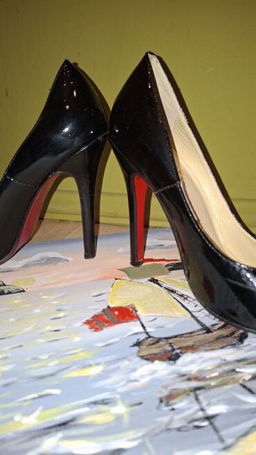 Salonke: Salonke, 37 — 5