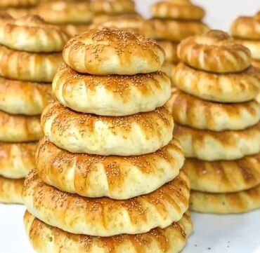 Другие услуги: Выпечки : булочки свежие пирожные пирамида Нан самсы заказ алабыз