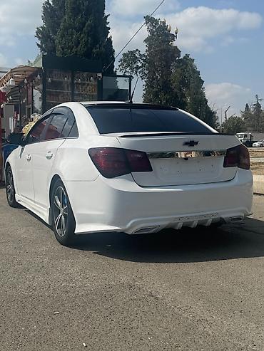Chevrolet: Chevrolet Cruze: 1.4 l | 2014 il 286000 km Sedan — 4
