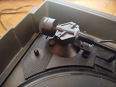 Zvučnici i stereo sistemi: Stari retro Fisher radio stara linija vintage. Nema poklopac,ruka sa — 13