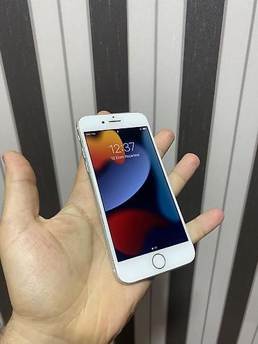 iphone macbook: IPhone 7, 128 GB, Gümüşü, Barmaq izi — 7