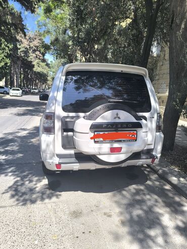 Mitsubishi Pajero: 3 l | 2007 il 207000 km Ofrouder/SUV