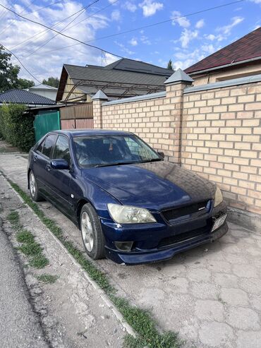 альтезу: Toyota Altezza: 2004 г., 2 л, Механика, Бензин, Седан