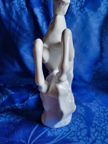 Ostali kućni dekor: Konj velik,vintaz,nov porcelanski. Porcelanski konj. mereni — 8