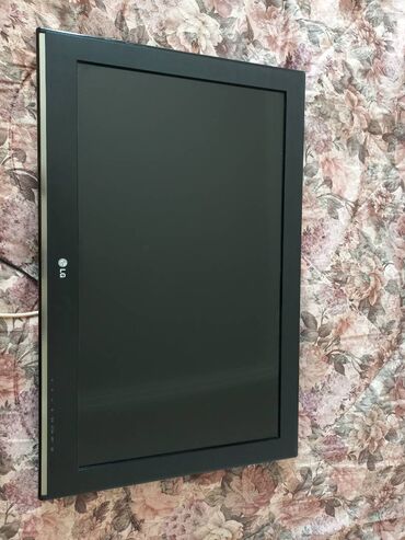 Televizorlar: İşlənmiş Televizor LG 82"