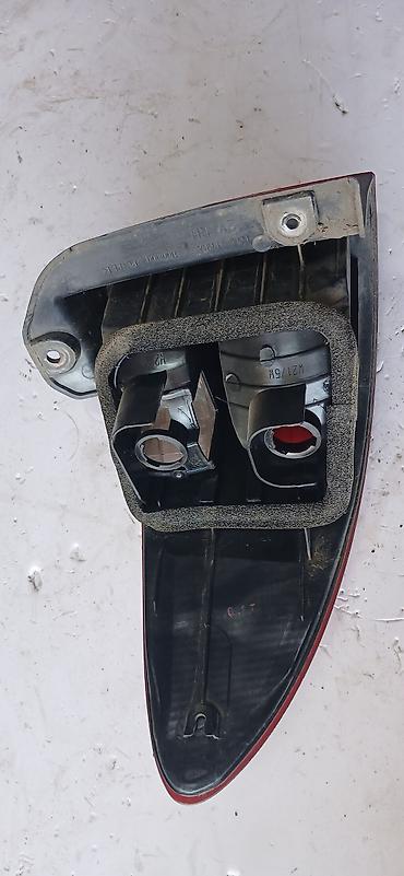 estima: Фонарь задний правый для Toyota Estima (ACR30/MCU30), 2000–2006 - — 4
