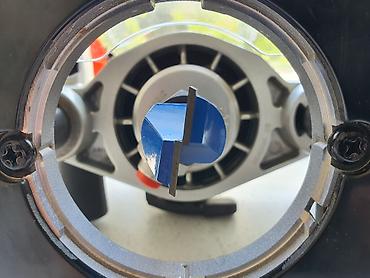 Alətlər: Makita RT0701CX7 elektrik əl frezeri – 2 baza və aksesuarlarla — 6