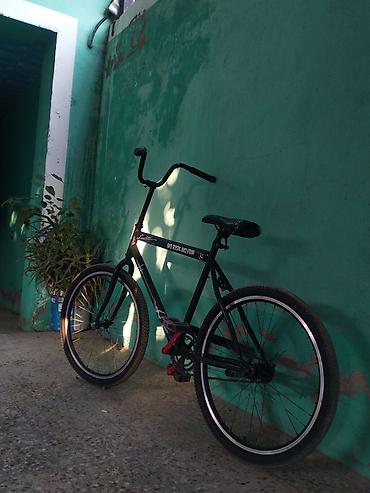 24 velosipedler: Salam velo Bmx üslubda yığılıb. Zovqlə yığılmış velodur.Qiymətdə — 2