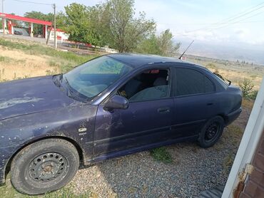 Mitsubishi: Mitsubishi Carisma: 2000 г., 1.8 л, Механика, Бензин, Седан