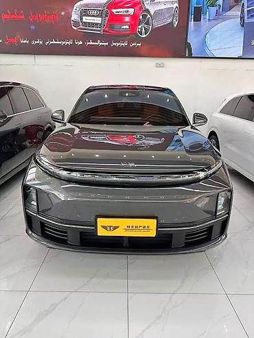 Lixiang: Lixiang L7: 2023 г., 1.5 л, Автомат, Гибрид, Кроссовер — 7