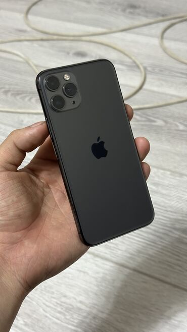 Apple iPhone: IPhone 11 Pro, Б/у, 256 ГБ, Graphite, 76 %