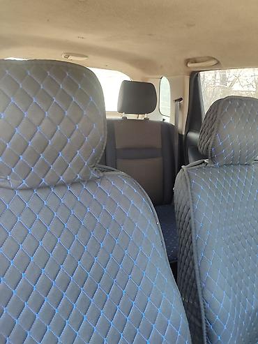 Toyota: Toyota Allex: 2002 г., Автомат, Хэтчбэк — 3