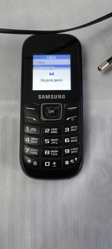 samsung 1: Samsung GT-E1210, 1 TB, rəng - Qara, Düyməli