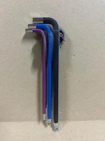 Ključevi: Set dugih L‑imbus ključeva (HEX) u boji, sa držačem - Komplet šarenih — 7