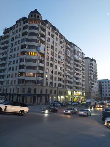 сдам квартиру в баку: 3 otaqlı, Yeni tikili, 128 kv. m