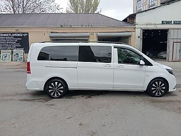 mercedesbenz e230: Mercedes-Benz V-Class (ağ rəng, Vito/V-Class kuzovu) - Lüks miniven — 7