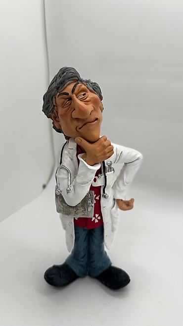 baytar hekim: Məhsul: Karikatura tərzində peşə fiqurları dəsti - Mövzu: səhiyyə və — 2