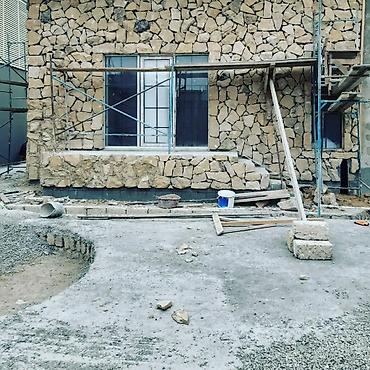 Fasad işləri: Kabançik travertin dekorativni daş usdasi — 11